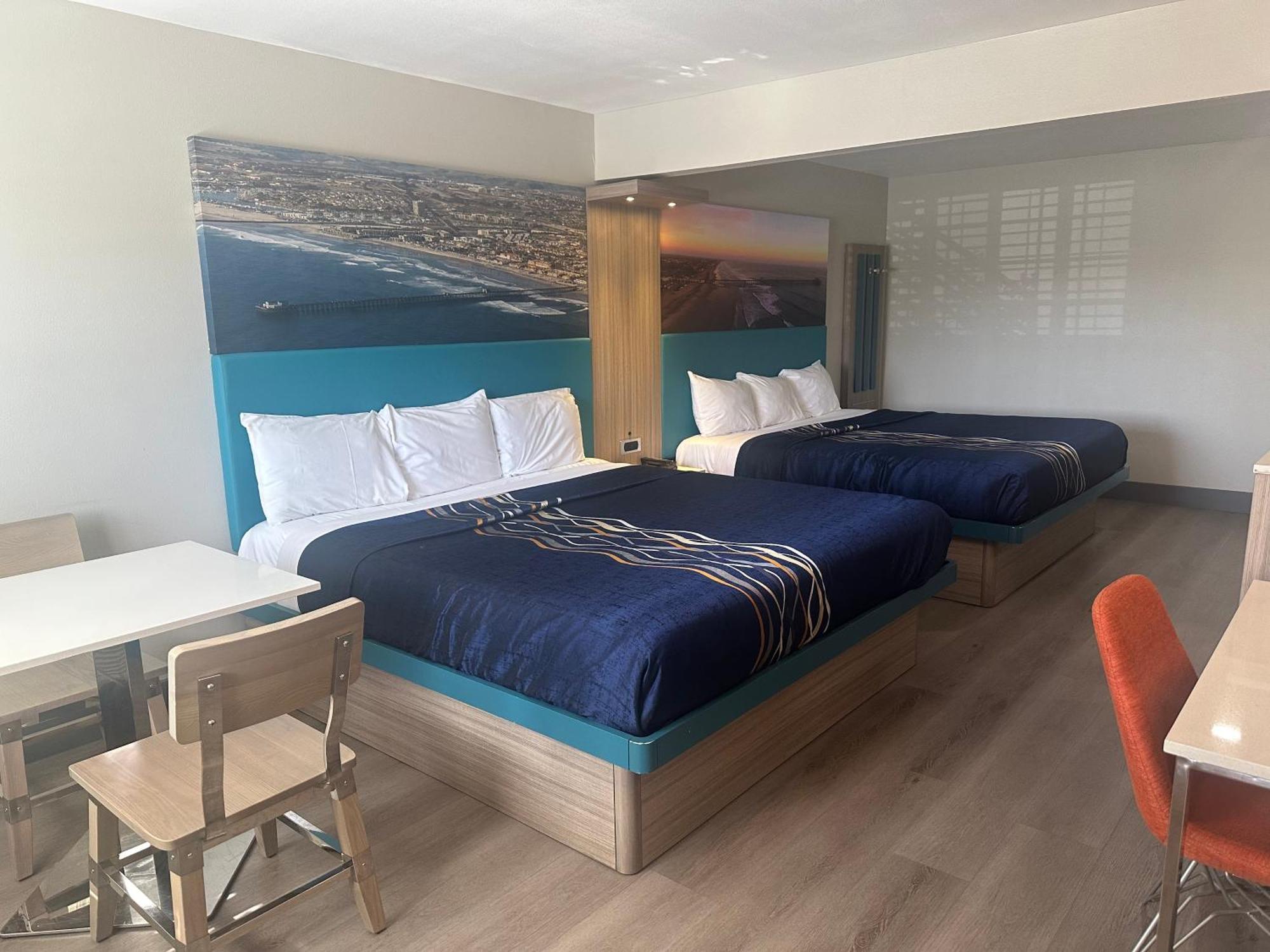 Super 8 By Wyndham Oceanside Downtown Ξενοδοχείο Εξωτερικό φωτογραφία